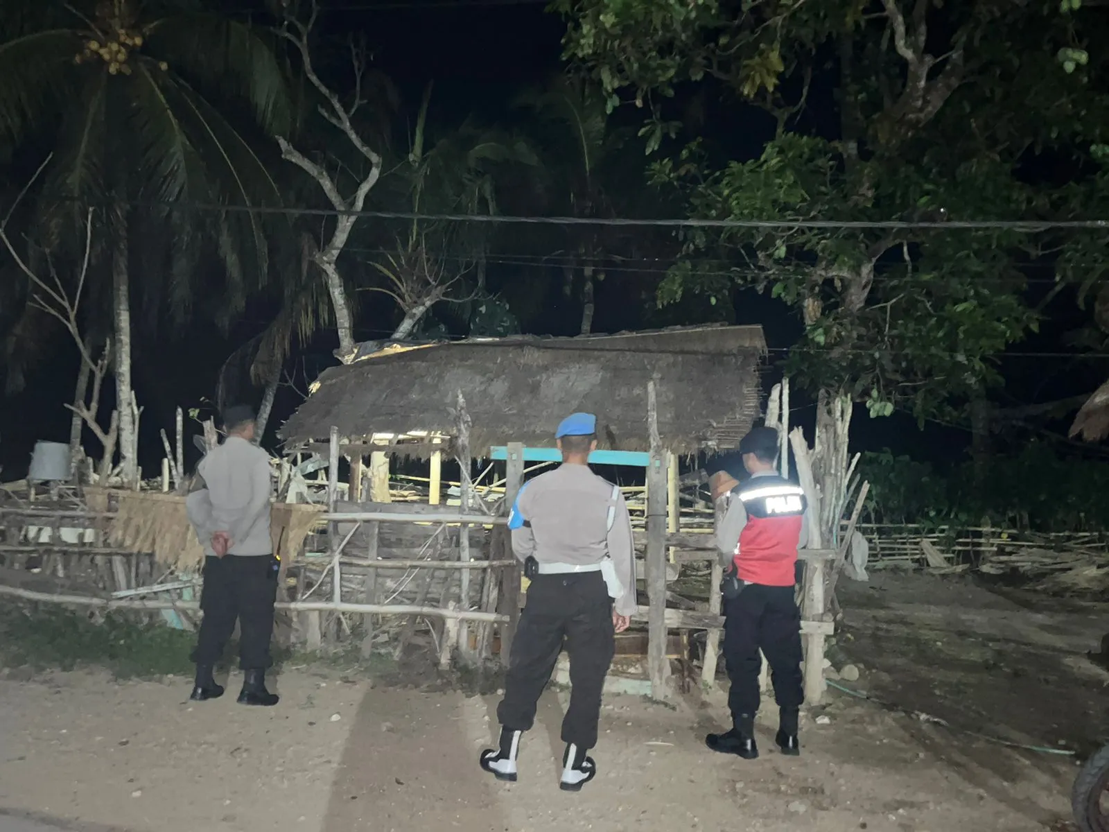 Polsek Sekotong Gencar Patroli Dini Hari, Fokus Amankan Ternak Warga