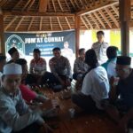 Jumat Curhat Polsek Sekotong, Sosialisasikan Penerimaan Anggota Polri Jalur Repro Pulau-Pulau Kecil