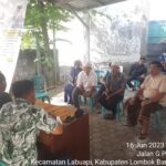 Sinergi Kepolisian dan Masyarakat Desa Telagawaru di Lombok Barat dalam Program Jumat Curhat