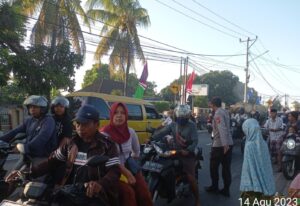Antisipasi Kemacetan, Polsek Kediri Turun ke Jalan di Titik Rawan