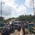 Patroli KRYD Polsek Lembar Jaga Keamanan dan Ketertiban di Pantai Cemare