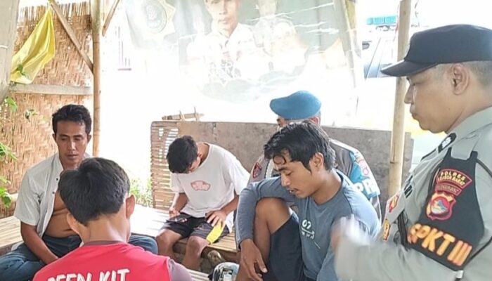 Polsek Kediri Ajak Warga Desa Ombe Baru Jaga Kamtibmas, Berikan Nomor Call Center 110