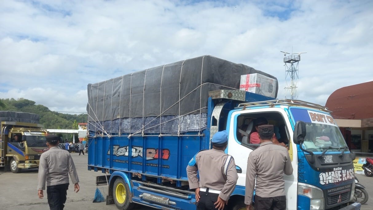 Polsek Kawasan Pelabuhan Lembar Tingkatkan Kewaspadaan di Pelabuhan