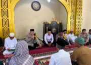 Kapolres Bima Kota Sampaikan Pesan Kamtibmas saat Sholat Jum’at Bersama Warga Nipa Ambalawi