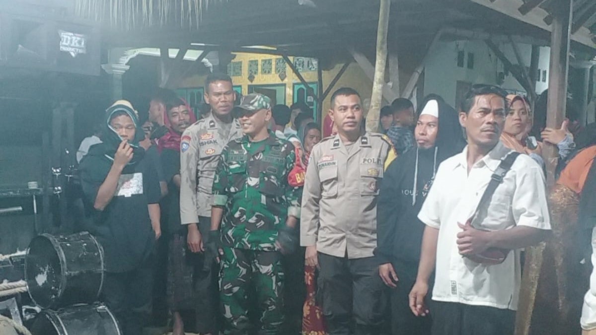 Sinergi TNI-Polri Amankan Hiburan Rakyat di Mareje Timur