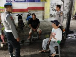 Polres Loteng Tampung Informasi Dan Keluhan Masyarakat Saat Patroli Dialogis.