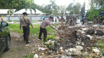 Polsek Tanjung Bersama OPD Kabupaten Lombok Utara Laksanakan Gotong Royong