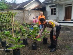Ketahanan Pangan Dimulai dari Desa: Polisi Ajak Warga Bergerak di Desa Kuripan Utara