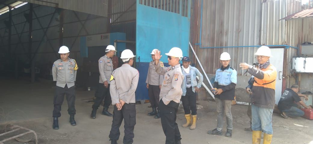 Patroli Dialogis Polsek Lembar: Upaya Polri Ciptakan Kondusifitas Menjelang May Day