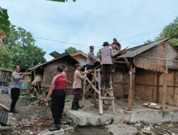Polsek Jonggat Inisiasi Bedah Rumah Warga Tidak Layak Huni di Desa Sukarara