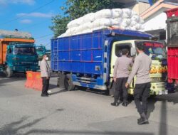 Polsek KP3 Tano Laksanakan KRYD di Pelabuhan Poto Tano, Perketat Pengawasan Cegah Gangguan Kamtibmas