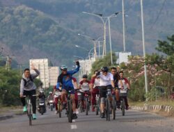 Jaga Kesehatan dan Keakraban, Kapolres Bima Kota Gowes Bersama PJU dan Personel