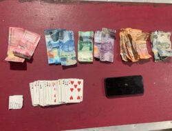 Asyik Judi Game Remi, Tiga Pria Digerebek Tim Opsnal Polsek Rasbar