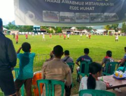Polsek Brang Rea Beri Pengamanan Open Turnamen Sepak Bola Legend Cup U-42 X-Raider Bree