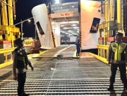 Personel Polsek KPL Tano Laksanakan Pengamanan di Obyek Vital Pelabuhan Poto Tano