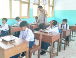 Bhabinkamtibmas Polres Bima Kota Bantu Pendistribusian Makan Bergizi Gratis (MBG) di Kecamatan Asakota