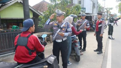 Polres Lombok Barat Tindak 29 Pengendara dalam Operasi Patuh Perdana