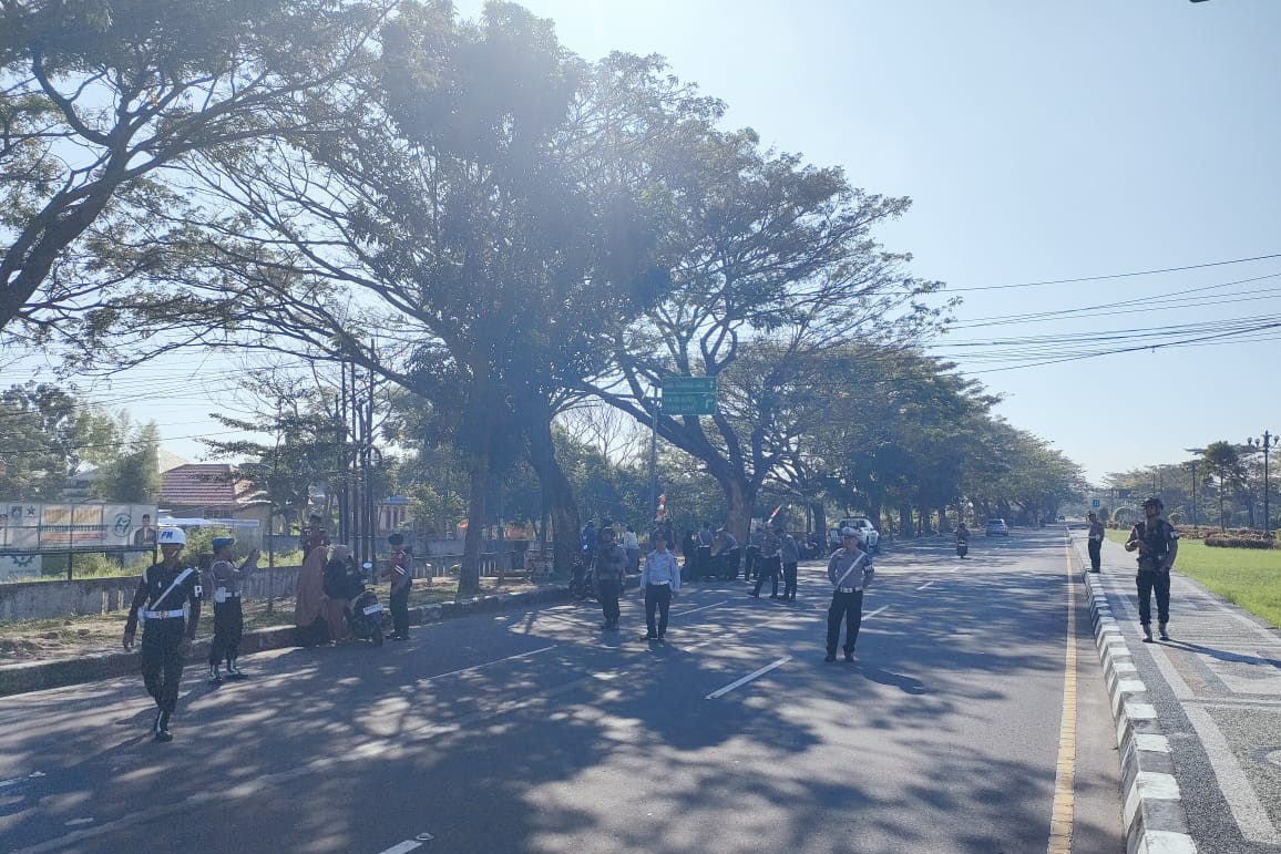 Penertiban Lalu Lintas Digencarkan di Lombok Barat, Fokus di Jalan Baypass BIL I