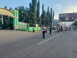 Personel Polsek Rasanae Barat Laksanakan Strong Point Pagi, Wujudkan Rasa Aman bagi Pengguna Jalan