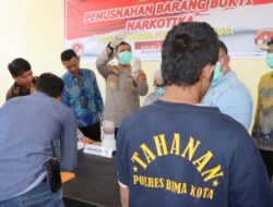 Polres Bima Kota Musnahkan Barang Bukti Narkotika Jenis Sabu 122,82 Gram Secara Terbuka