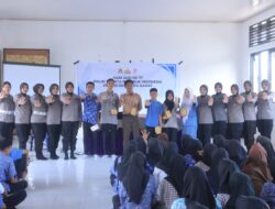 Polwan Polres Sumbawa Barat Gelar Sosialisasi Rise and Speak di SMA Negeri 2 Taliwang