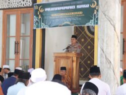 Polres Lombok Barat dan Warga Jembatan Kembar Gelar Maulid Nabi Penuh Kebersamaan