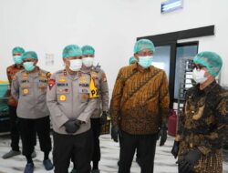 Tinjau Dapur SPPG Polda Sulteng, Menteri Hukum Puji Standar Kualitas Layak Jadi Contoh