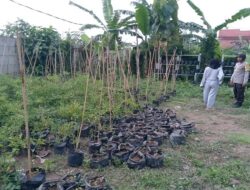 Polisi Batulayar Ajak Warga Meninting Tanam Sayur di Lahan Tidur