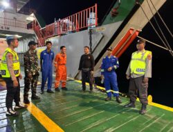 Polsek Kawasan Pelabuhan Laut Tano Jaga Keamanan Pengguna Jasa Pelabuhan