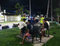 Satlantas Polres Dompu Gelar Blue Light Patrol dan Strong Point Malam, Wujudkan Kamseltibcar Lantas yang Aman dan Kondusif